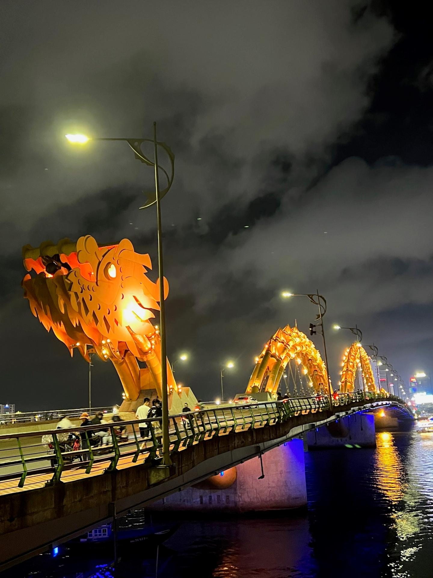 Dragon bridge