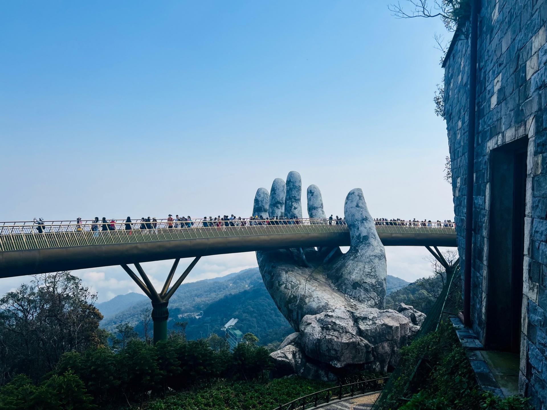 Golden bridge